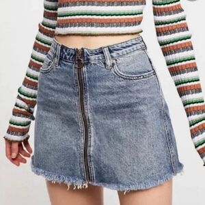 Free People We The Free Zip It Up Raw Hem Skirt Size 26